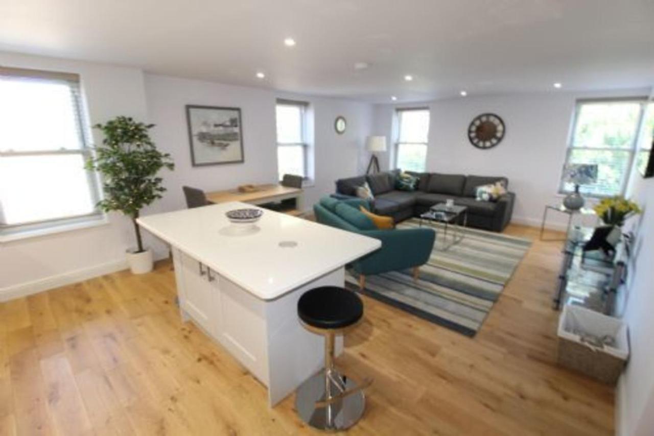 Middle Chine - 2 Bedroom Holiday Home Bournemouth Exterior foto